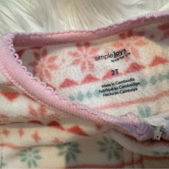 Toddler Girl Carter’s 2T Penguin Winter Pajamas Lot - Picture 3 of 15
